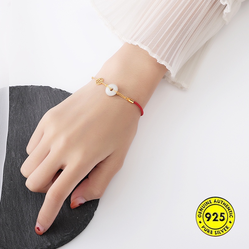 Vòng tay dây bện màu đỏ thời trang