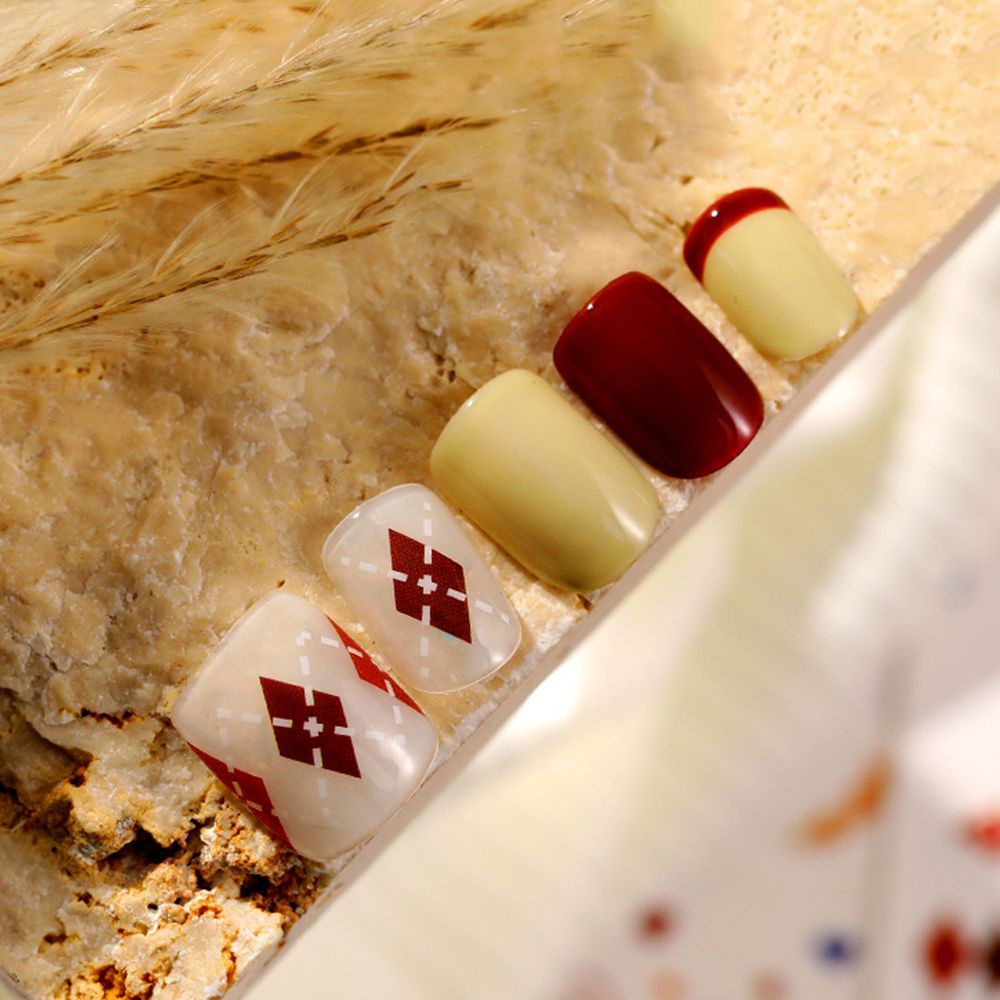 [Hàng mới về] Miếng dán trang trí móng tay hình mặt cười 3D thời trang diy