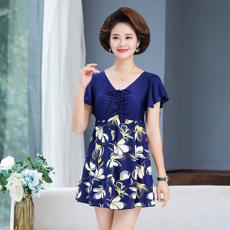 Bộ Đồ Bơi Kín Đáo Cho Phụ Nữ Lớn Tuổi 200 | BigBuy360 - bigbuy360.vn