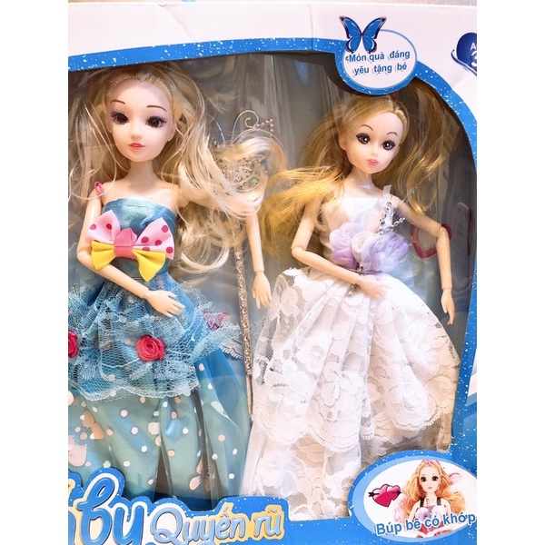 Set 2 Búp Bê &amp; Đầm kèm 2 mô hình nhựa Kitty 3314D