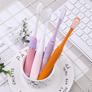 Bàn chải đánh răng nhựa tay cầm silicon dễ thương