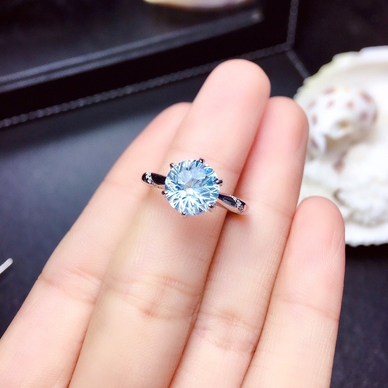 Nhẫn Mở Đính Đá Topaz Tự Nhiên Sang Trọng