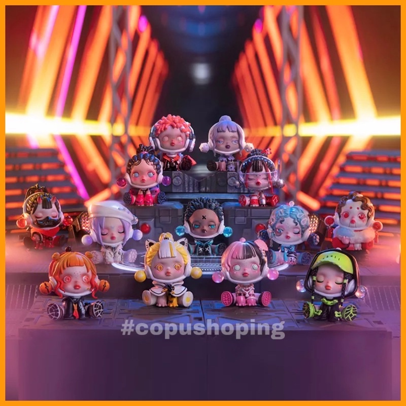 Mô hình SkullPanda City of Night Series Fashion Icon Pop Mart