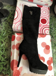 Boot đùi da lộn gót nhọn