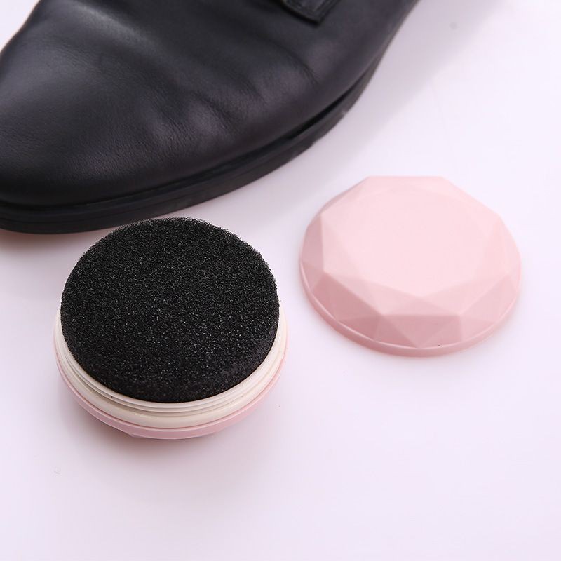 Miếng lau giày dép, túi xách giúp làm tăng độ bền của sản phẩm - 9376