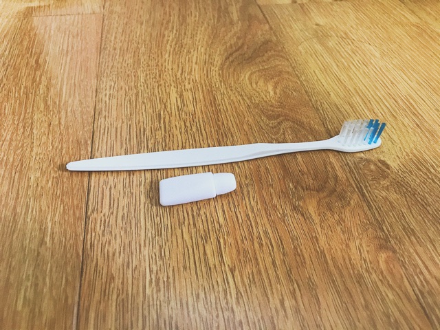 Combo 100 Bộ Bàn Chải 23 + Kem Đánh Răng dùng trong khách sạn