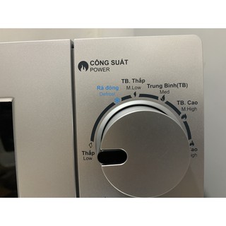  Lò Vi Sóng Cơ Sharp R-207VN-SL (20 Lít)