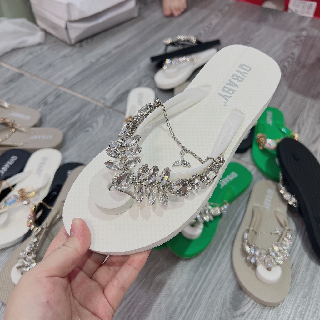 Dép Kẹp Nữ Đính Đá QC Cao 2cm Cao Cấp QC Hot Trend 2022 TRINH LÊ SHOP GIÀY DÉP TL284