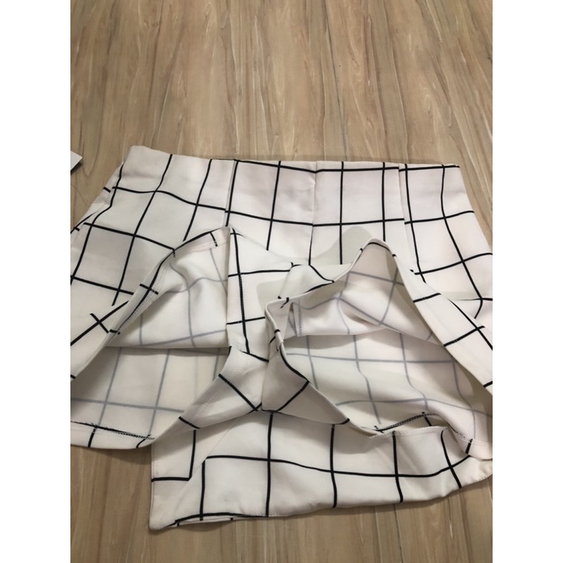 quần giả váy f.21 xuất dư