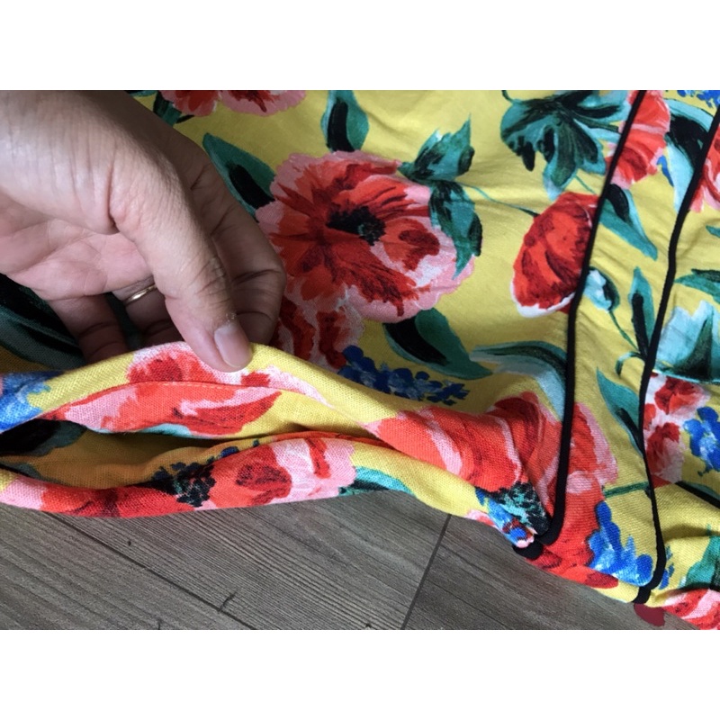 đầm cổ vest hoa đẹp vải linen hãng AZ vnxk