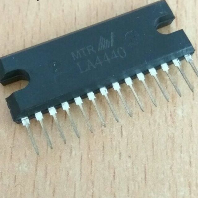 IC LA4440