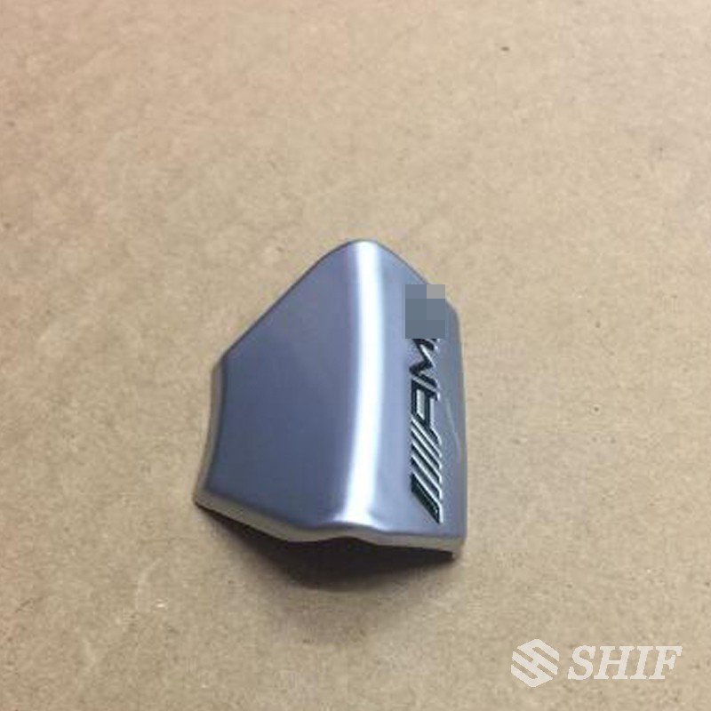 Phụ kiện dán trang trí vô lăng xe ô tô Mercedes Benz E Class e200 e260 e300