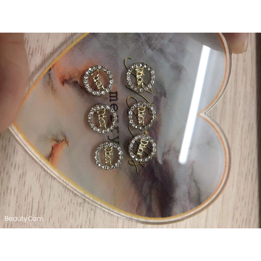 charm thương hiệu trang trí nail