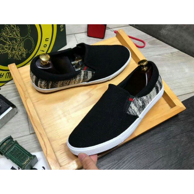 Giày Slip on Ievo
