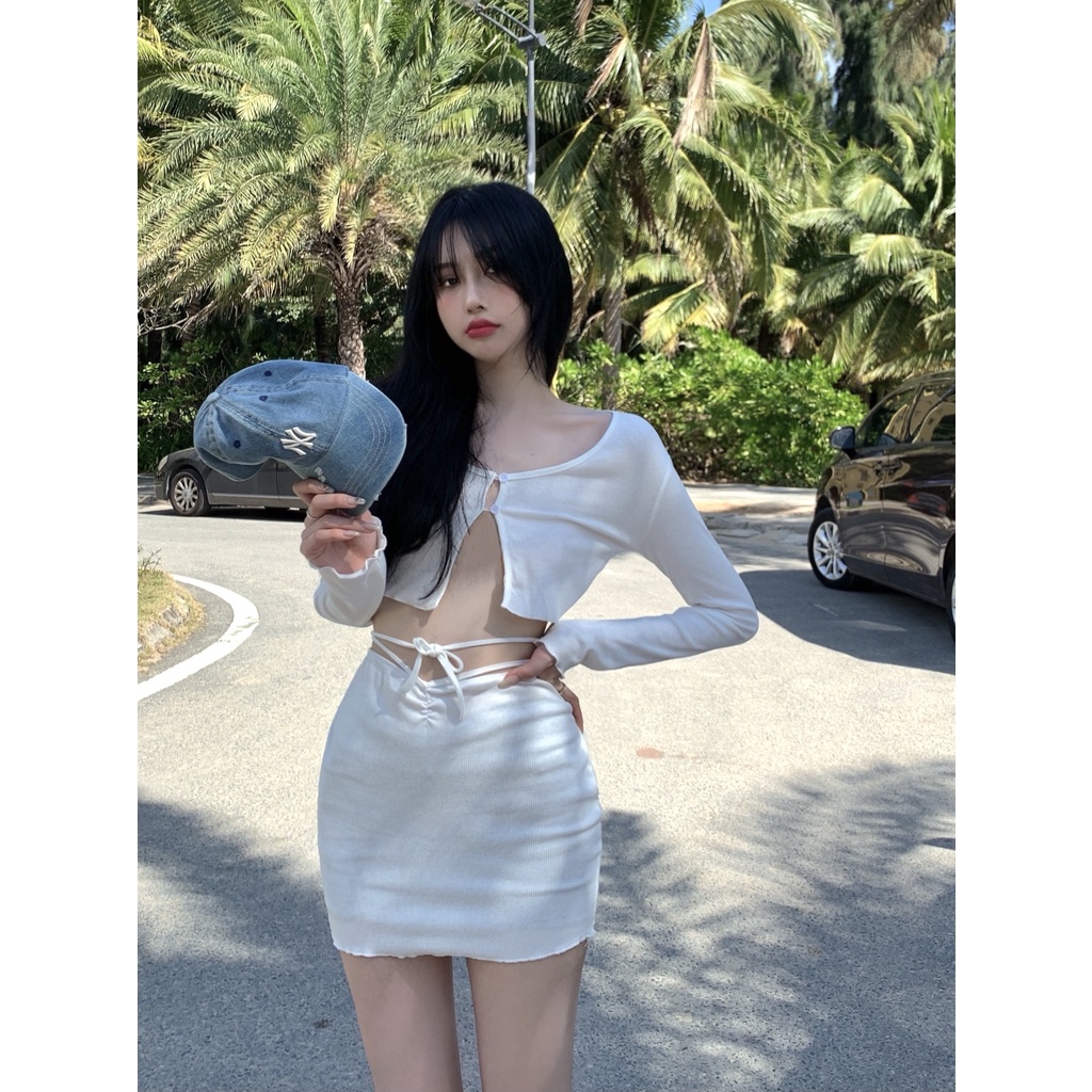 Set áo croptop tay dài dáng ôm sexy cardigan bó sát hở eo bụng rốn khoét ngực lưng dây chéo+váy ngắn lưng cao ulzzang