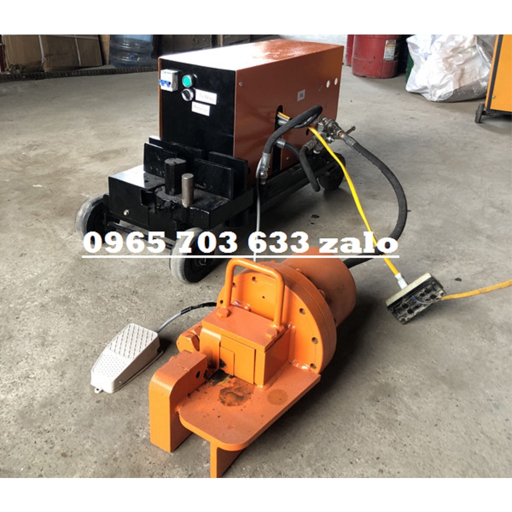 Máy cắt, uốn sắt thủy lực phi 25. Liên hệ 0965 703 633 zalo Điện máy Hòa Phát.
