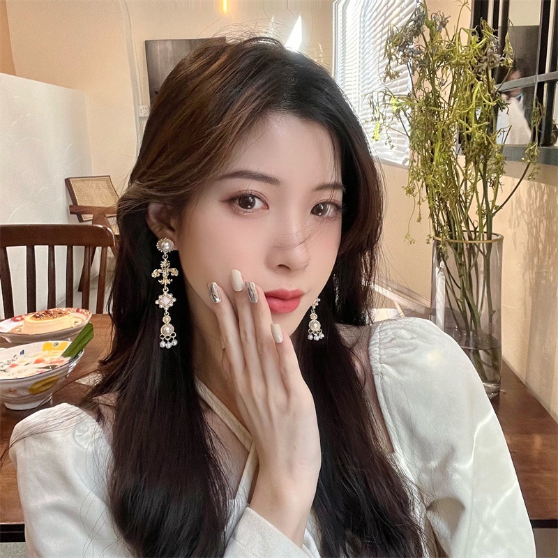 Bông Tai Mạ Bạc Dáng Dài Đính Ngọc Trai Phong Cách Cổ Điển Thời Trang Cho Nữ F864