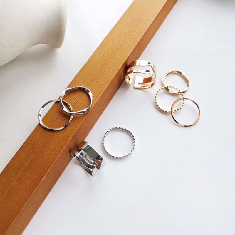 Set 4 Nhẫn Kim Loại Đơn Giản Thời Trang Cho Nữ