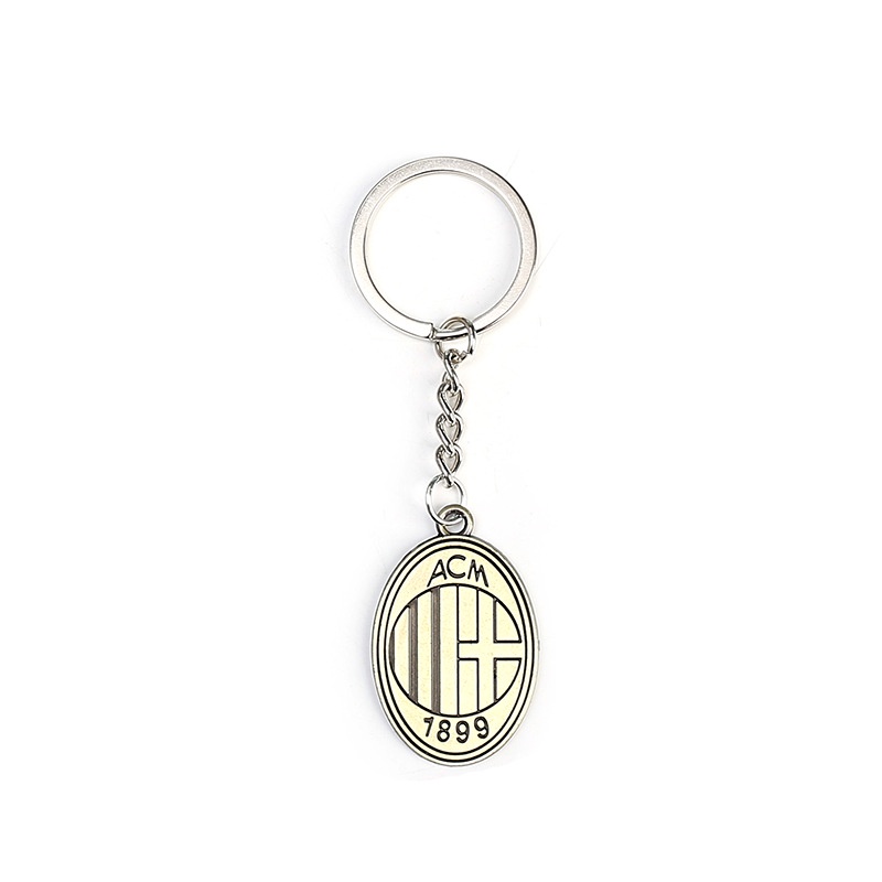 Móc Khóa Hình Logo Đội Bóng Real Madrid Bằng Đồng