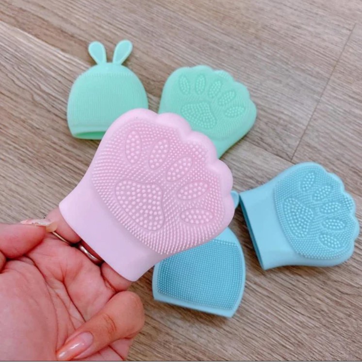 Mếng rửa mặt massage Cleansing Pad giảm mụn đầu đen