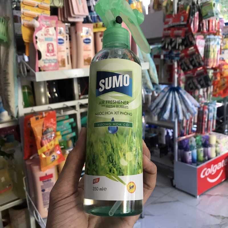 Nước  hoa xịt phòng Sumo hương hoa cỏ 350ml