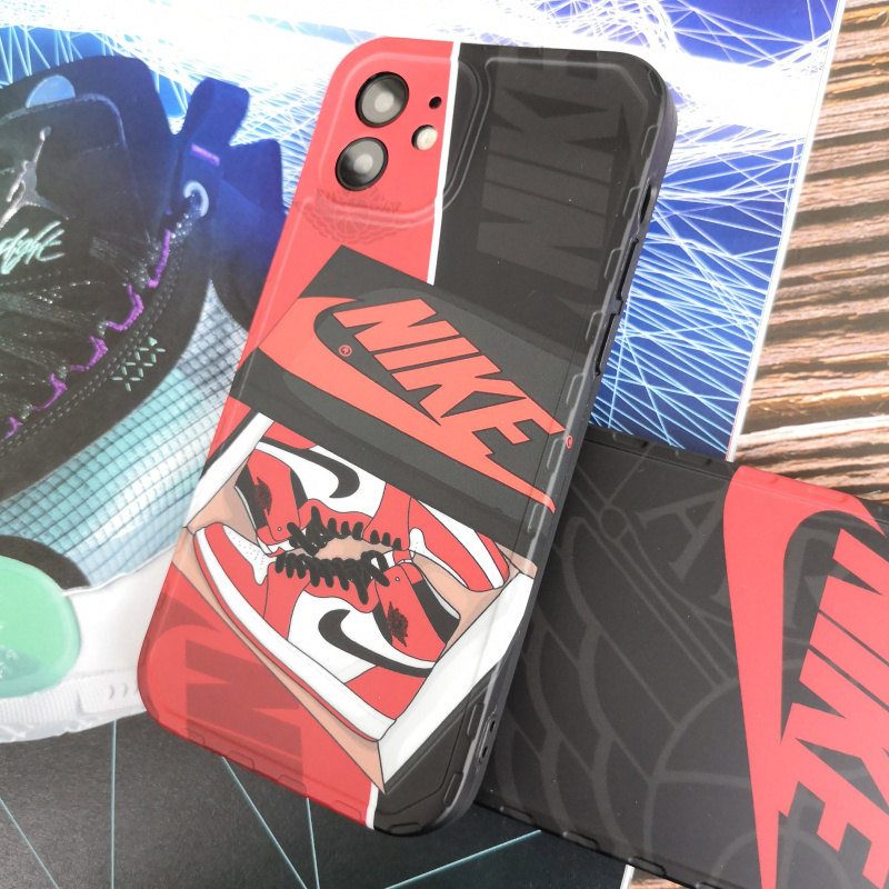 Ốp Điện Thoại Mềm In Hình Giày Sneaker Màu Đỏ Đen Cho iPhone 14 / 13 / 12 Pro MAX / 11 / 14 Pro / 13 Pro MAX