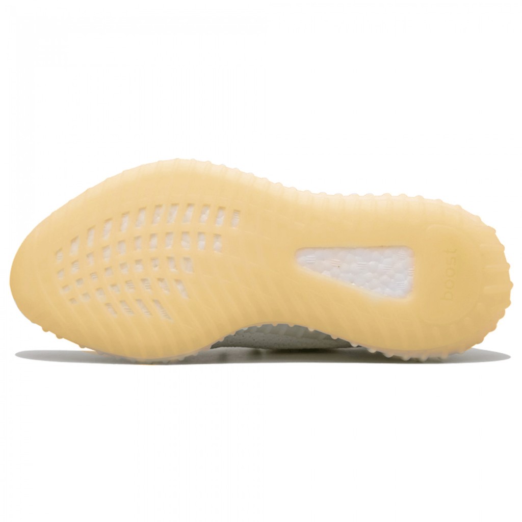 GIÀY THỂ THAO TRẮNG BOOST