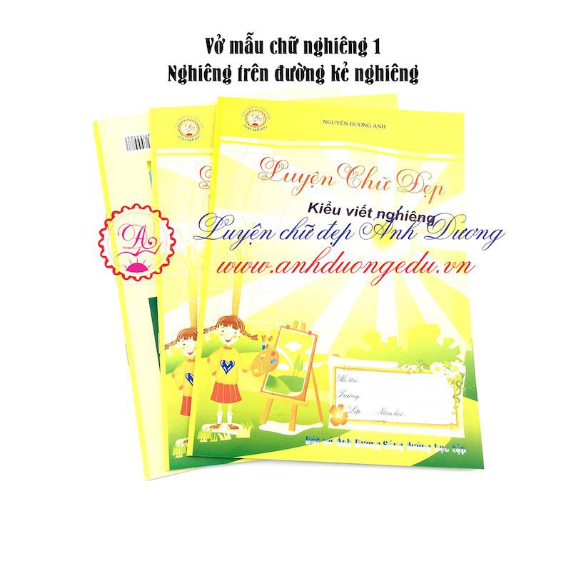 Vở Ô Ly Chữ Nghiêng - Chữ Nghiêng Trên Đường Kẻ Nghiêng - Luyện Chữ Đẹp