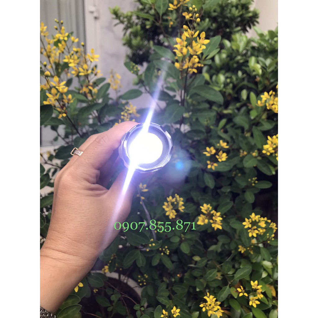 😍 Đèn pin LED cầm tay LY S037  - Tặng kèm hộp đựng cao cấp+ bóng đèn nhựa phân luồng