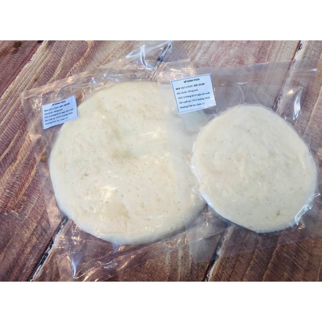 Set 2 đế bánh pizza đã nướng qua