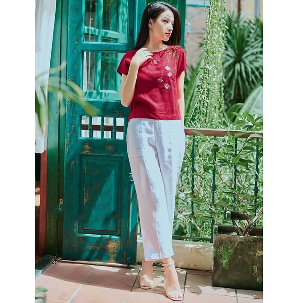 Set bộ linen thêu hoa áo cộc kèm quần ống rộng trẻ trung - Áo đỏ + Quần Trắng