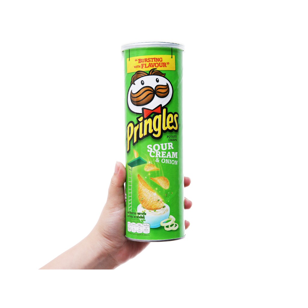 Khoai Tây Chiên Pringles Vị Kem Chua Và Hành (Lon 110g)