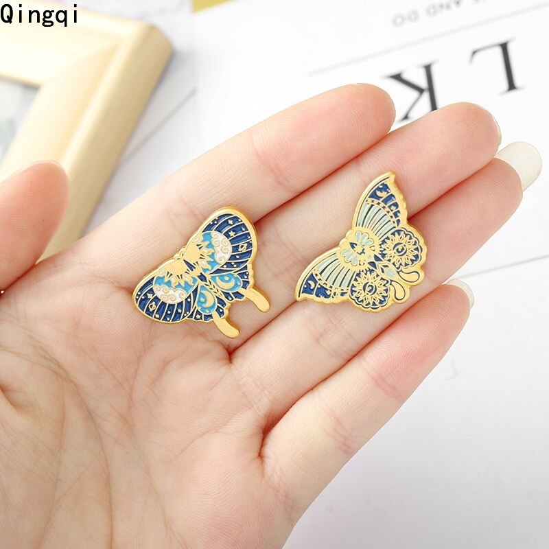 Ghim cài áo Miss Zoe hình bướm và ngài trăng sao phù thủy sang trọng cho nữ