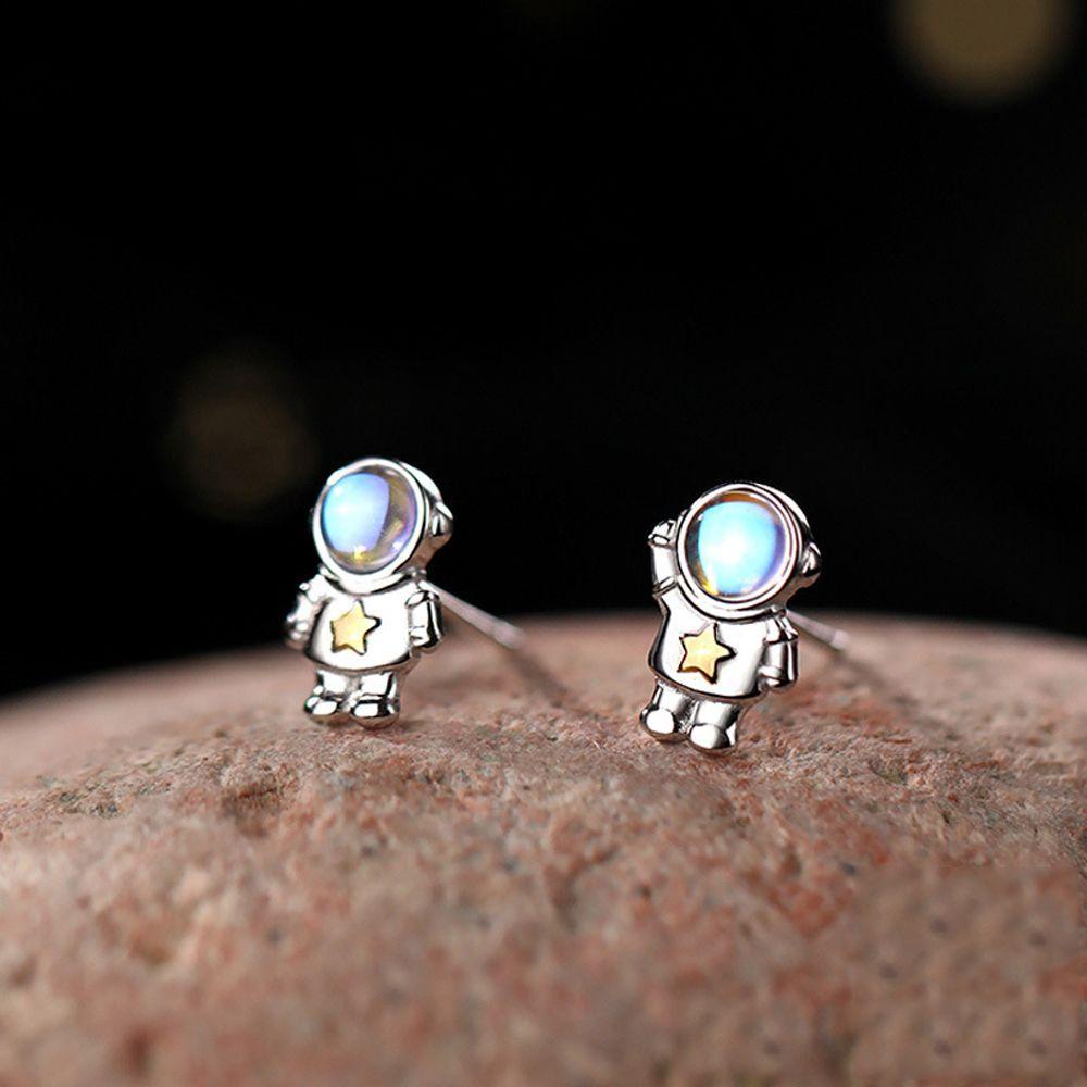 Khuyên Tai Hình Phi Hành Gia Nhỏ Xinh Dễ Thương Phong Cách Hàn Quốc