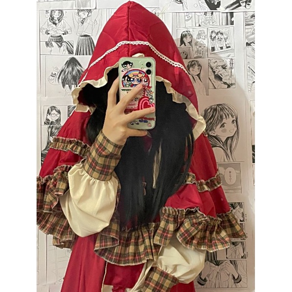 Lolita Cô Bé quàng khăn đỏ