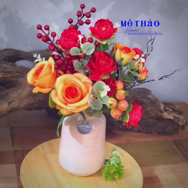 Ảnh shop chụp) Bình Hoa Giả Trang Trí Nhà Cửa, Decor Phòng Khách Chất Liệu Lụa Cao Cấp Mê Thảo Flower