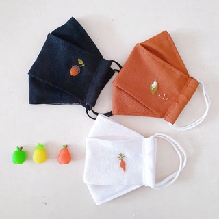 Khẩu Trang 3D Vải LinenThêu Rau Củ Cute