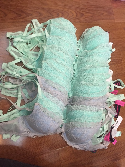 Áo lót lasenza auth