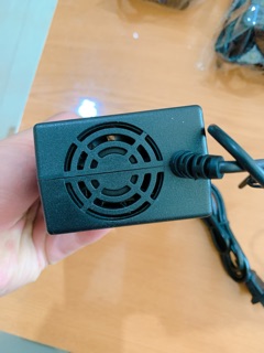 Sạc pin 1s 3s 4s 8s có quạt