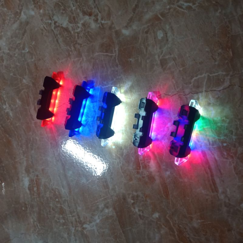 ĐÈN GẮN XE, nháy nhiều màu, treo diều