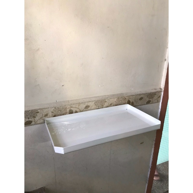 Mâm kệ sắt sơn tĩnh điện để trên bát ke treo tường