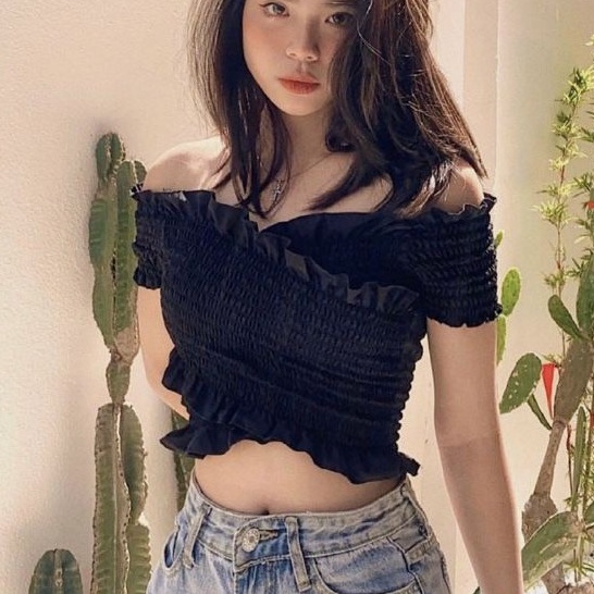 Áo trễ vai nhún chéo tay ngắn, dài hai màu trắng đen - AO61 | BigBuy360 - bigbuy360.vn