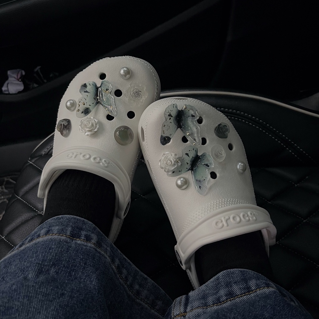 Đôi dép crocs diy trang trí thời trang bướm dễ thương crocs jibitz charms phụ kiện