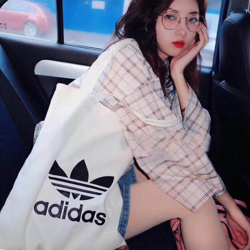 Túi Chợ TREFOIL SHOPPER BAG B425 full tag code hàng Thái Lan