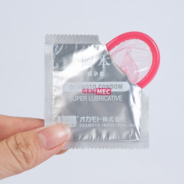 [ CHÍNH HÃNG ] - Bao Cao Su Okamoto Skinless Skin Super Lubricated,  siêu mỏng, dẻo dai, Siêu Bôi Trơn - Hộp 10 Cái