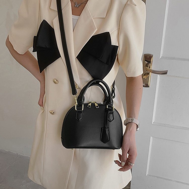Túi Xách Đeo Vai Có Khóa Kéo Phong Cách Thời Trang Nhật Hàn Dành Cho Nữ