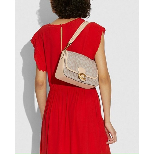 M... j màu mới siêu hot