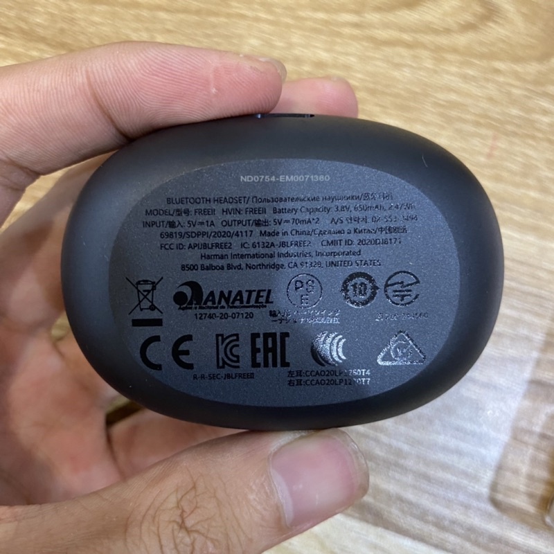 Tai nghe bluetooth true wireless JBL free ii chính hãng