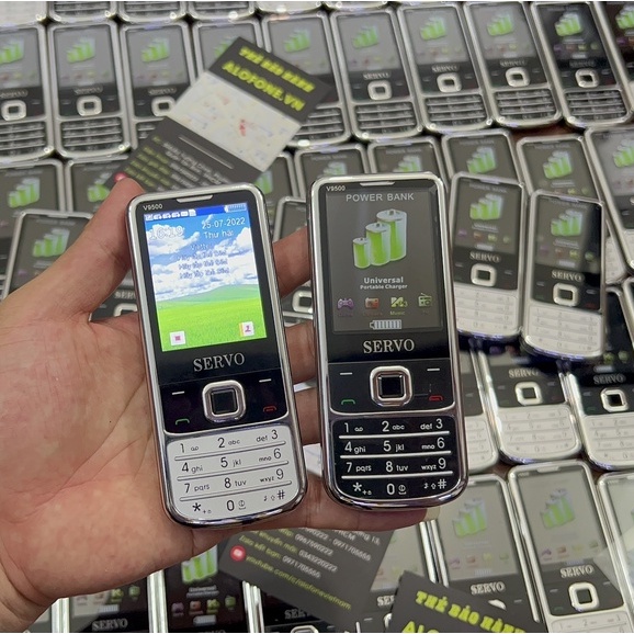 ĐIỆN THOẠI 4 SIM SERVO V9500 NHỎ GỌN LƯU 500 SỐ 23 TRÒ CHƠI