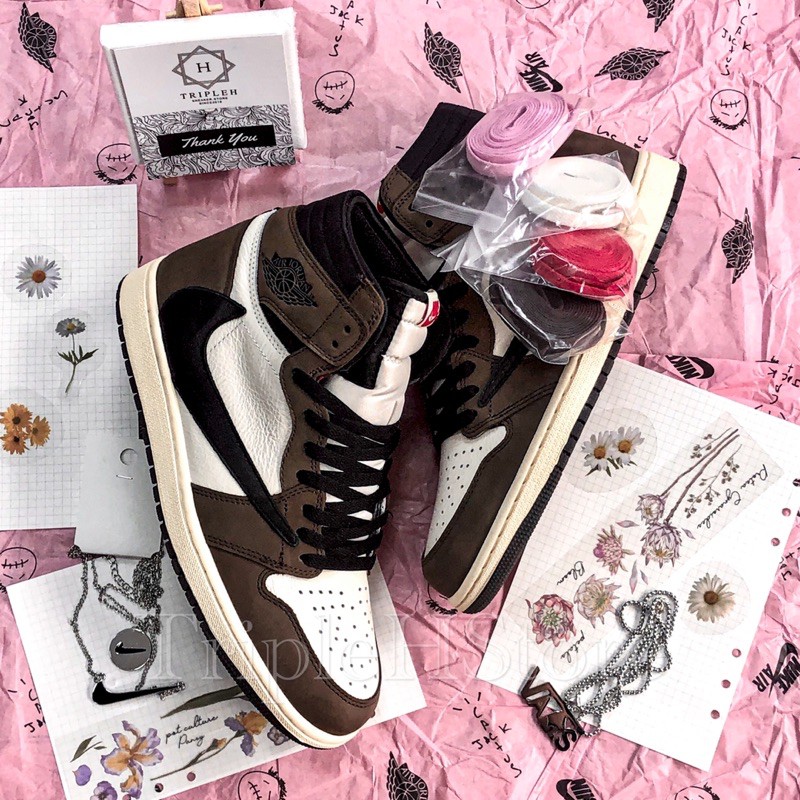 [TripleHStore] Giày Air Jordan 1 High x Travis Scott - Phiên Bản TiêuChuẩn | BigBuy360 - bigbuy360.vn